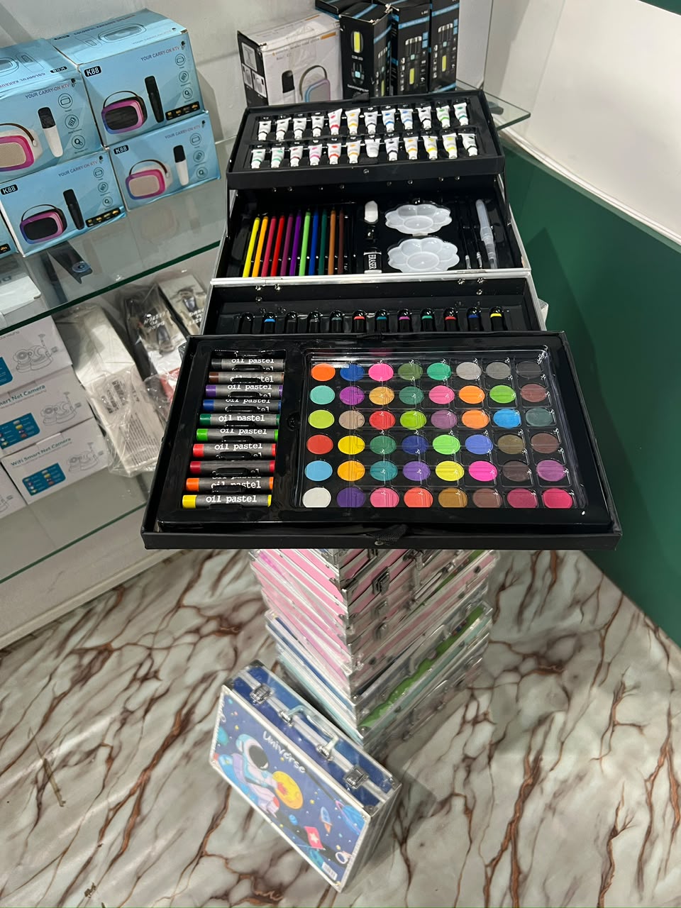 145-Piece Art Supplies Set For Kids, 2 Layers Drawing Supplies For Kids Boys Girls Ages 8 9 10 11 12,Portable Aluminum Case Art Kit, Great Gift For Teens Adults Beginner&Artists